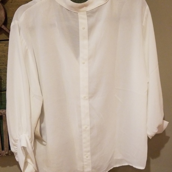 Zara blouse - Picture 2 of 3